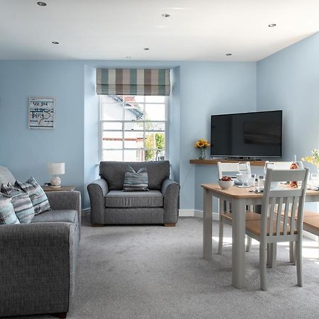 Abbey Road Boutique Holiday Apartment Лландидно Экстерьер фото